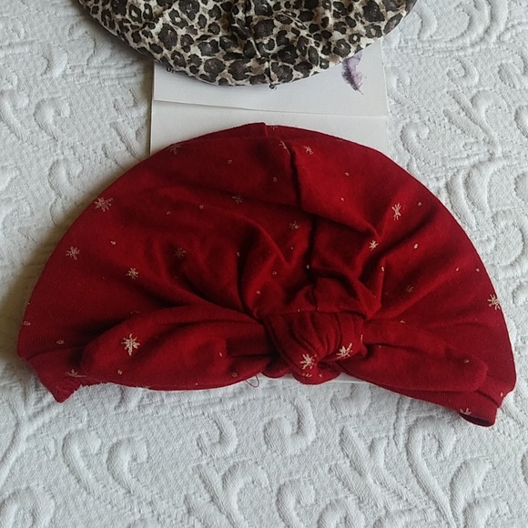 Jessica Simpson infant hats - Picture 3 of 4